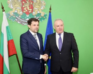 Новата зона Чунцин Лянджианг е открита като административна единица