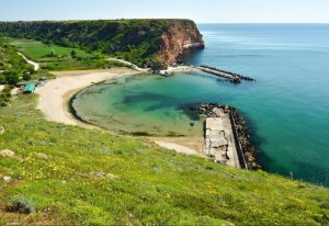 Министерството на туризма поема управлението на плаж „Болата“