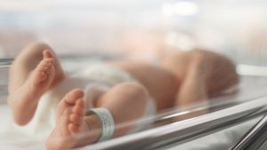 Индонезийската полиция арестува 9 по дело за трафик на бебета в Медан, свързано със социални медии