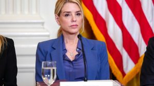 Администрацията на Тръмп може да възобнови депортациите от „трети страни“, постановява апелативният съд