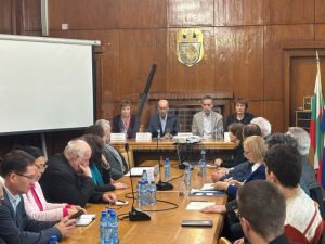 БАН и бизнесът в Бургас обсъдиха разширяване на сътрудничеството