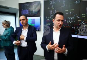 Енергийната система на България показа, че е гарант за сигурността на електроенергийните мрежи у нас и на Балканите, каза министър Жечо Станков след съобщения за прекъсвания в региона