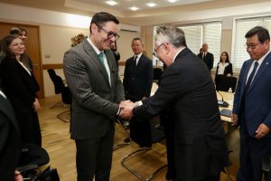 Вицепремиерът Пулев: Ще ускорим всички процеси по реализацията на съвместната научноизследователска лаборатория между „Ел Би Булгарикум“ и „Мейджи“